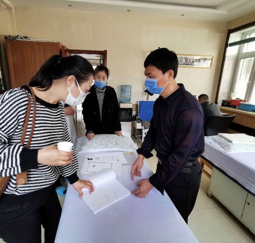 我市对申报全国盲人按摩实训基地的机构进行实地踏查.jpg