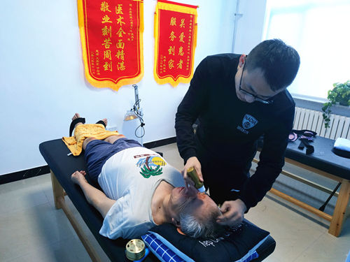 艾灸.jpg