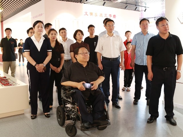 66e2b0f90e1c772fdc2015379bd0da5_gaitubao_640x480.jpg