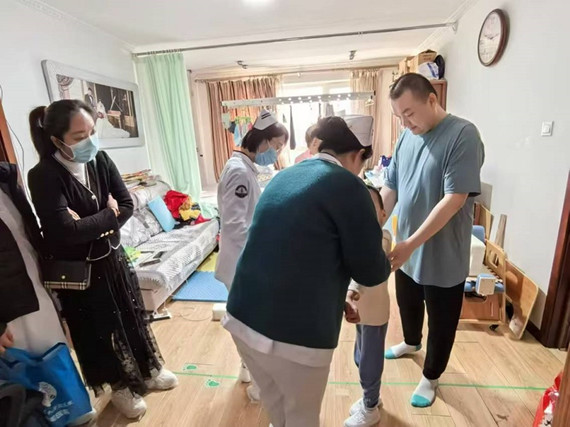 1729039921876094115_副本.jpg