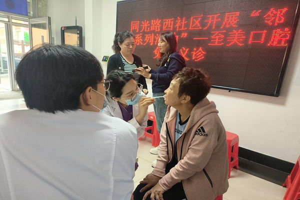 用8988ed26180fb7c4969f2cbf9f4e1fe.jpg